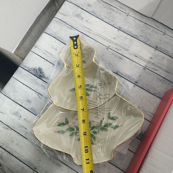 New In Box Lenox Holiday Christmas Tree 11" Divided Candy Relish Server Dish. - Picture 4 of 6